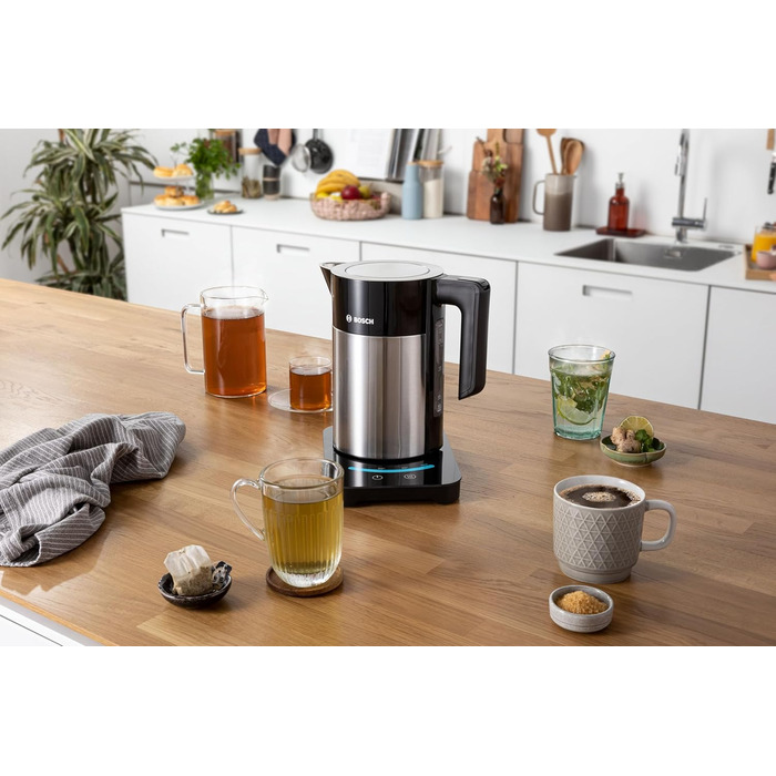 Bosch cordless kettle TWK7203, automatic shut-off, overheat protection, 7 temperature settings, keep-warm function, 1.7 L, 2200 W, black Single