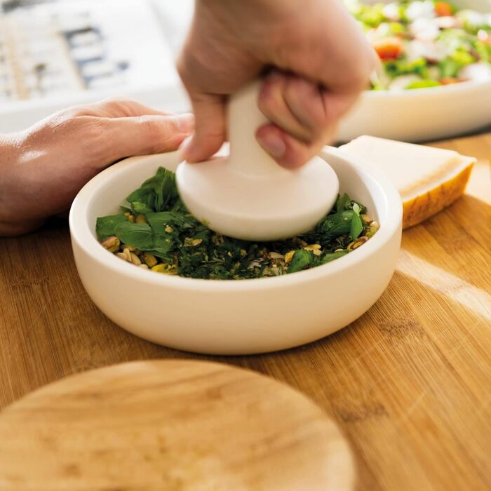 BergHoff Mortar and Pestle 17 cm - Leo (Mortar and pestle made of stoneware, for herbs / spices, grinder, for freshly ground spices, for preparing pesto) 3950033