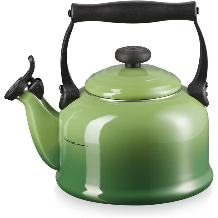 Le Creuset Kettle Tradition, Capacity: 2.1 l, Enameled Steel, Bamboo, 40102024080000