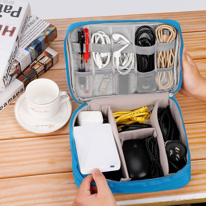 Водонепроникна сумка-органайзер для кабелів та аксесуарів: USB-накопичувачі, SD-карти, Power Bank (Himmelblau)