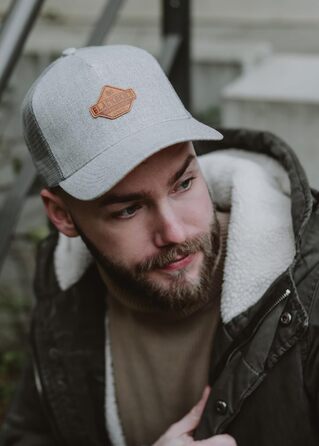Кепка бейсболка Blackskies Essentials Trucker Cap сіро-блакитна унісекс, кепка для чоловіків та жінок, вуличний стиль, літо