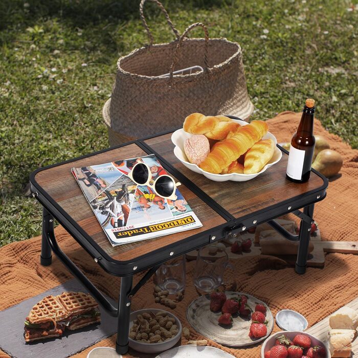 REDCAMP Складаний столик з регулюванням висоти, легкий портативний туристичний столик 60x40 см (4 положення) з сітчастою поверхнею, для дому та відпочинку на природі, балкона, ринку, кухні, темно-коричневий (під дереву, 60*40 см, 4 висоти)