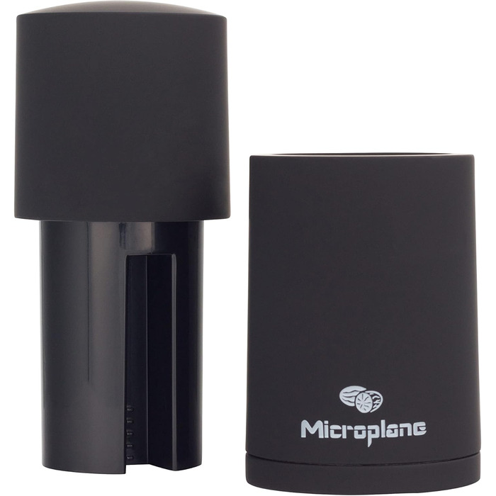 Набір млинок для спецій Microplane з теллічеррі, зеленим та шоколадним перцем