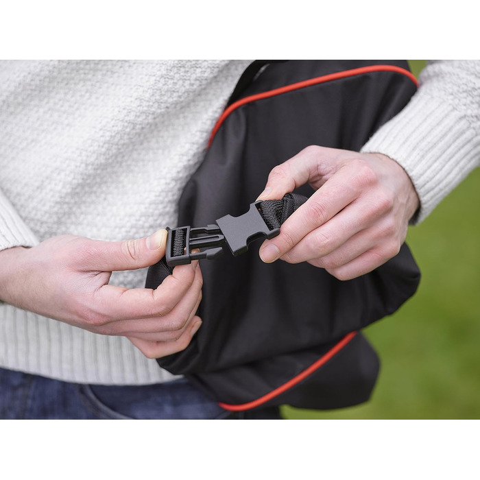 Black+Decker Leaf Collection Backpack (including flexible suction hose, 72 L capacity, Compatible with these leaf blowers: GW2810, GW2838, GW3030, GW3031BP, GW3050) GWBP1
