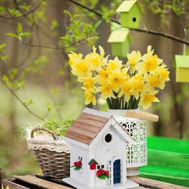 Relaxdays Decorative Birdhouse in Country House Style