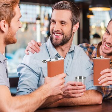 Чоловічий фляга LH HOME 237 мл з нержавіючої сталі, подарунковий набір, фляга з воронкою та стаканами, чорний (коричневий)