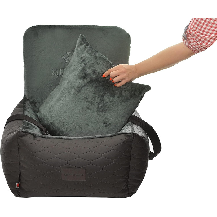 Автокрісло для собак та котів Bella Schwarz, чорний, штучна шкіра, 55x55 см, універсальне, миється