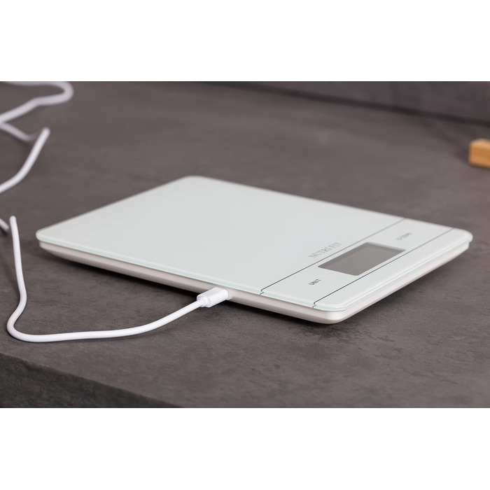 Електронна кухонна вага NUTRI FIT з підзарядкою, USB-C, LCD-дисплеєм, 5 кг, для випічки та приготування їжі, чорна (EK9380HR-weiss)