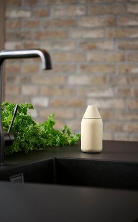 Zone Denmark Singles Dish Soap Dispenser Kitchen, Soap Dispenser, Dish Soap Dispenser, Easy Refill & Simple Dosage, Ø 7 cm, Height 15 cm, Capacity 300 ml, Limestone