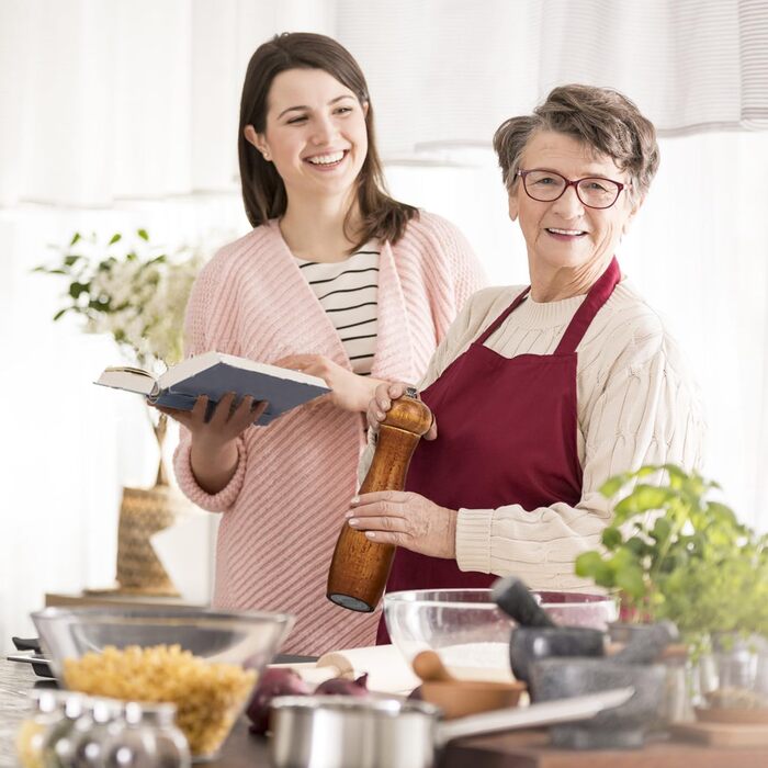 Дерев'яні соляні та перечні млини, 20 см, регульована ступінь помелу, ручні, з дуба, для кухні - набір 2 шт.