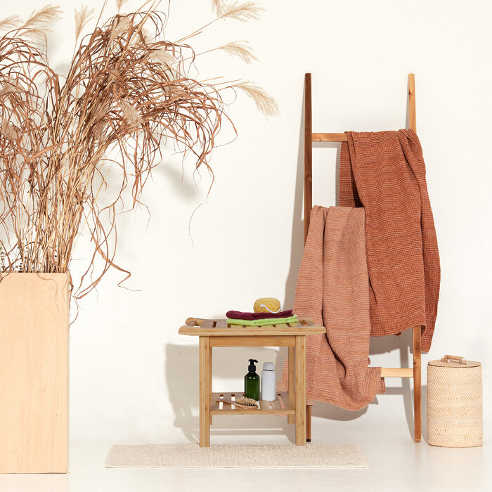 Relaxdays Bamboo Bath Stool with Handles and Storage