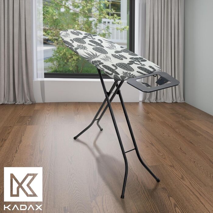 Покриття для прасувальної дошки KADAX з шнурком, бавовняне покриття для прасувального столу, підходить для парових прасок, замінне покриття для прасувальної дошки з м'яким шаром (кактуси 132x48)