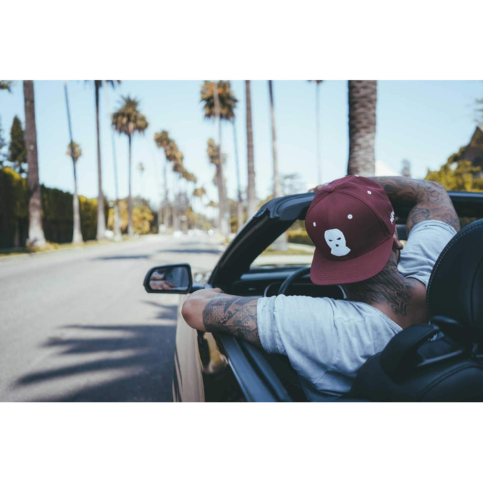 Кепка бейсболка Nebelkind Snapback унісекс, прямий козирок, регульований розмір, міський стиль, патч, зимова маска