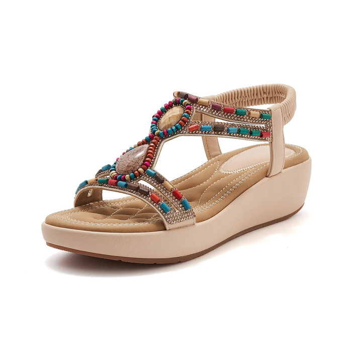 Босоніжки жіночі літні на танкетці Keilsandalen Aprikose 35 EU. Елегантні босоніжки з камінням та перлами для пляжу, висота танкетки 5 см