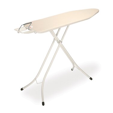Прасувальна дошка Brabantia Classic з підставкою для праски, колір ecru, 124.5 x 38.1 см