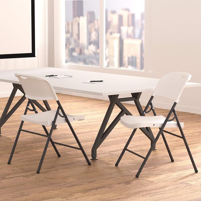 Amazon Basics Folding Chairs, Plastic and Metal, 4-Pack, Camping Chair, Kitchen Chair, Indoor and Outdoor, Up to 158 kg, 4 Pieces (2 Pieces, White)