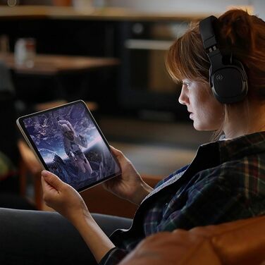 Навушники бездротові Yamaha YH-L500A Over-Ear чорні: 3D звук, Bluetooth, для дому та ігор