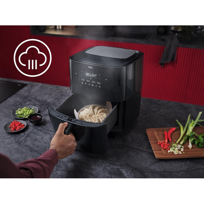 AEG AAF7SB Hot Air Fryer / 90% Less Fat / 10 Programs / 40-200°C / Steaming / Drying / 6.9 l / Dishwasher-safe / Temperature & Time Selection / Flip Reminder / 1.1 l Water Tank / Black Black 6.9 l Capacity Series 8000