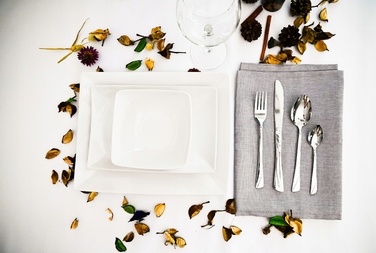 Набір столових приборів Zilner у кейсі, 72 предмети