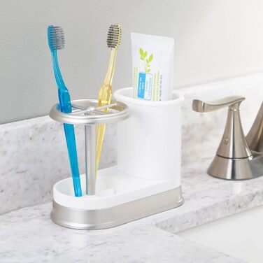 mDesign Toothbrush Holder - high-quality toothbrush holder made of plastic for bathroom sink or vanity cabinet - practical holder for toothbrushes and toothpaste - white and matte silver