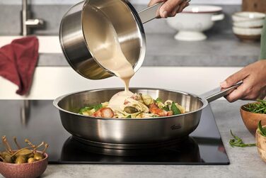 Сковорода Fissler Original-Profi Collection з нержавіючої сталі (Ø 28 см) з ручкою та внутрішньою шкалою, Novogrill, індукційне покриття 28 см