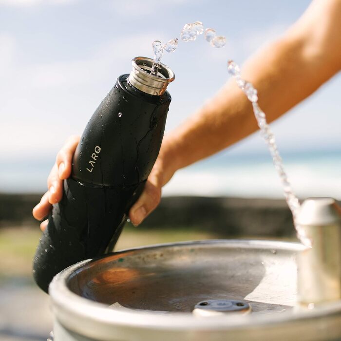 LARQ Movement PureVis 950ml – UV Self-Cleaning Stainless Steel Bottle with Silicone Sleeve | Lightweight, Impact-Resistant, Keeps Water Cool | Fitness, Running & Outdoor Activities, Black/Onyx