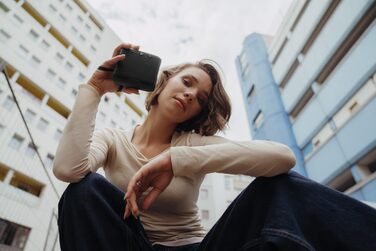 Teufel BOOMSTER GO: Портативна Bluetooth колонка, водонепроникна (IPX7), чорний колір