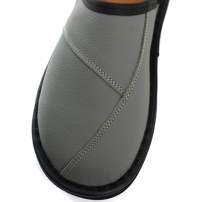 Чоловічі домашні тапочки з натуральної шкіри – зручні та теплі, ручної роботи, з антиковзною підошвою, розміри 41–47 (42 EU, сірі)