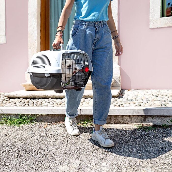 Переносна переноска для тварин Ferplast Atlas Deluxe 20 Open: для собак та котів, з подушкою та мискою, блакитна, 38x58x33 см