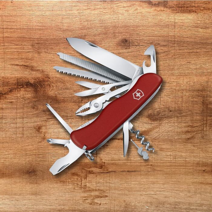 Швейцарський ніж Victorinox Work Champ червоний (21 функція, фіксаційне лезо, пліерси, металева пила)