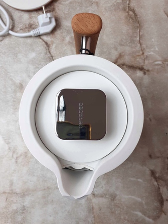 Електричний чайник Cecotec Thermosense 400 (білий з дерев'яними елементами), 3000 Вт, 1.7 л