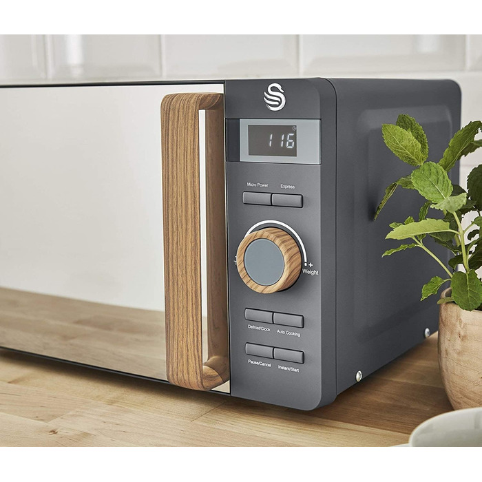Мікрохвильова піч Swan Nordic 20L, 800W, 6 режимів, таймер 30 хв, функція розморожування, Easy Clean, сірий матовий колір, дерев'яний деко