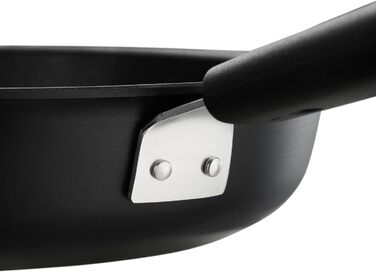 Сковорода для омлету Fiskars Hard Face 22 см, антипригарна, алюміній, для всіх плит, чорна, стійка до подряпин