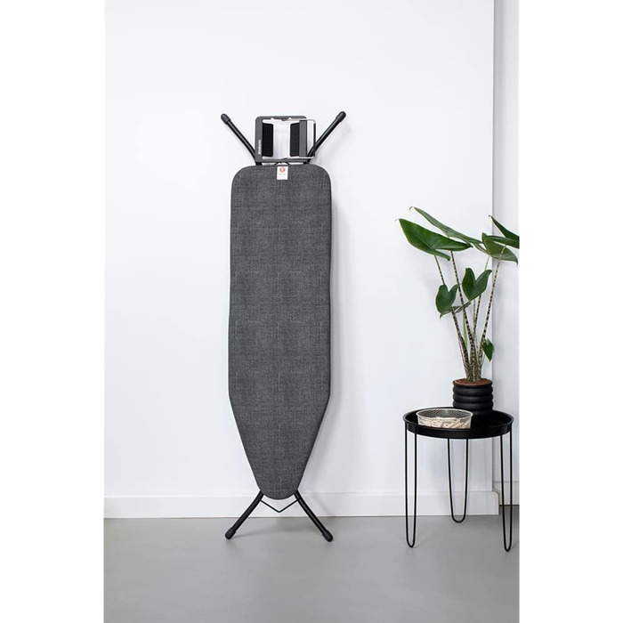 Прасувальна дошка Brabantia Jeansschwarz Standard B (124 x 38 см) з регульованою мульдою для пари