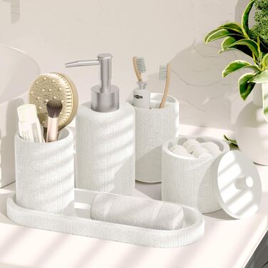 Набір аксесуарів для ванної кімнати Clara Clark, 5 предметів, салатовий колір. Включає: дозатор для мила, тримач для зубних щіток, стакан, склянка для ватних паличок, піднос для косметики.