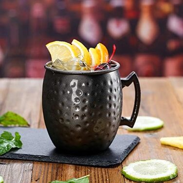 Moscow Mule Mug Set, 4-Piece, Gunmetal Black 550ml, Moscow Mule Mug with 4 Cups, 4 Straws, 1 Measuring Cup for Cold Drinks, Beer, Gin, Vodka, Cocktails, and Water Enjoyment