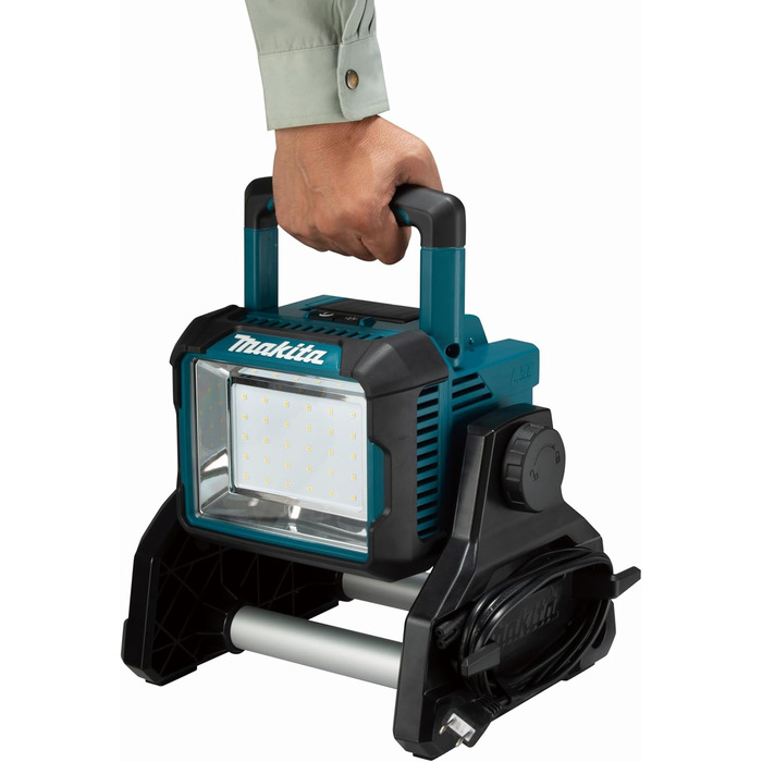 Світлодіодний прожектор Makita DML811 14,4-18В/230В, 3000 люмен, IP65, 3 режими яскравості, поворотний на 240°, без акумулятора та зарядного