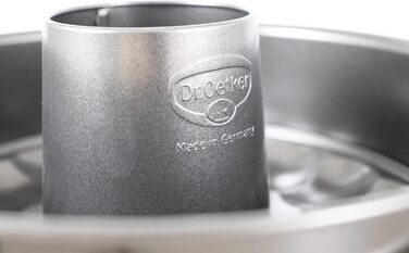 Dr. Oetker Springform with Flat and Tube Bottom, Ø 28 cm, Cake Pan made of Steel with Non-Stick Coating, Baking Pan made of Refined Black Steel, Quantity: 1 piece