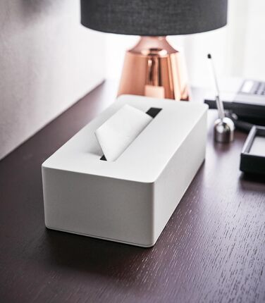 YAMAZAKI 4215 TOWER Tissue Box Holder Minimalist Design, Steel Alloy, White, 26.5 x 13.5 x 7.5 cm (LxBxH)