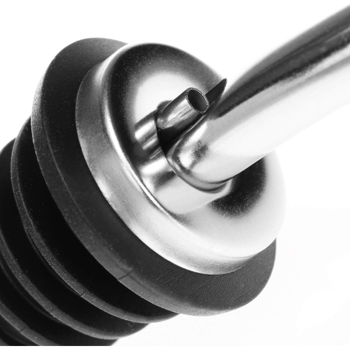 Виливники для пляшок Com-Four® 6 шт. з нержавіючої сталі – дозатор для алкоголю, олії, оцту – для бару, коктейлів, сумісний з усіма пляшками (сріблясті, з кришкою та без)