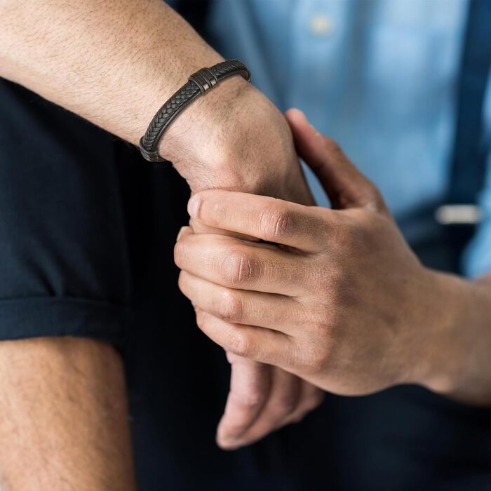 Чоловічий шкіряний браслет Casisto.J з нержавіючою сталлю, плетіння, гравіювання, північний стиль, чорний колір, з магнітною застібкою, у подарунковій коробці