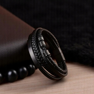 Чоловічий шкіряний браслет Lecerto, чорний, регульований (22 см) з гравіюванням