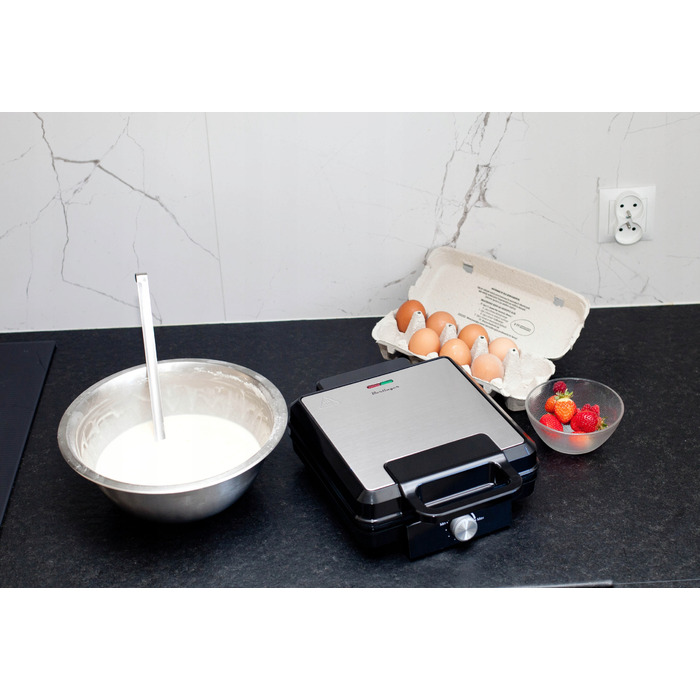 Вафельниця Berlinger 2300 Вт, чорна, з регулюванням температури, на 4 вафлі