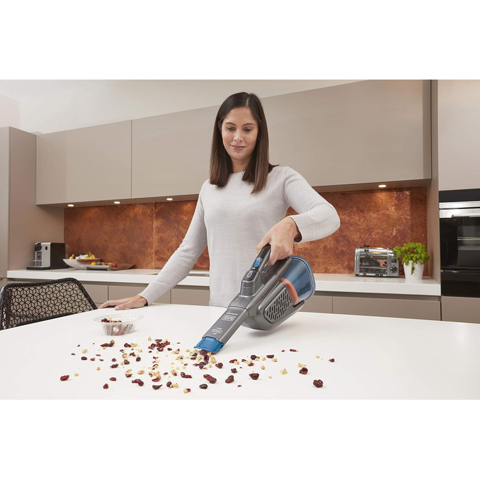 Акумуляторний пилосос ручний BLACK+DECKER BHHV315J Lithium Dustbuster 12V, 20AW, циклонна система, безмішковий, титаново-синій