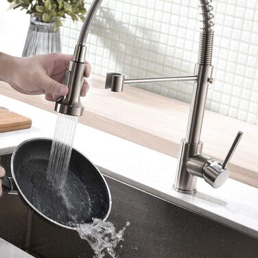 Змішувач для кухні з висувною лійкою, 360° обертання, щіткове золото, для кухні