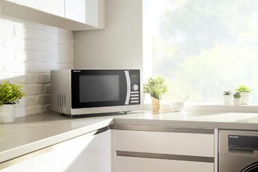 Мікрохвильова піч SHARP 843 INW з грилем та конвекцією – 25 л, 900 Вт, 10 автоматичних програм, камера з нержавіючої сталі, LED-дисплей, блокування від дітей, режим економії енергії, срібно-чорний колір, 4 в 1