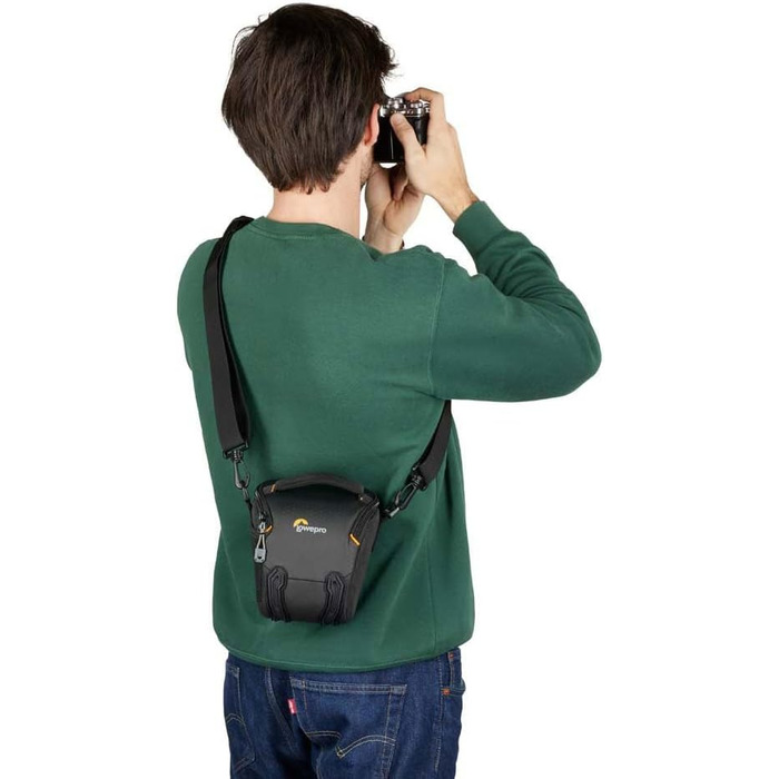 Сумка для камери Lowepro Adventura TLZ 20 III, чорна: для беззеркальних камер Sony Alpha 7 та Canon Rp