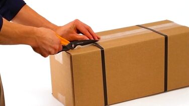 Універсальні ножиці Fiskars Cuts + More з титановим покриттям та заточувачем, розбірні леза, 23 см, чорно-помаранчеві, 1000809