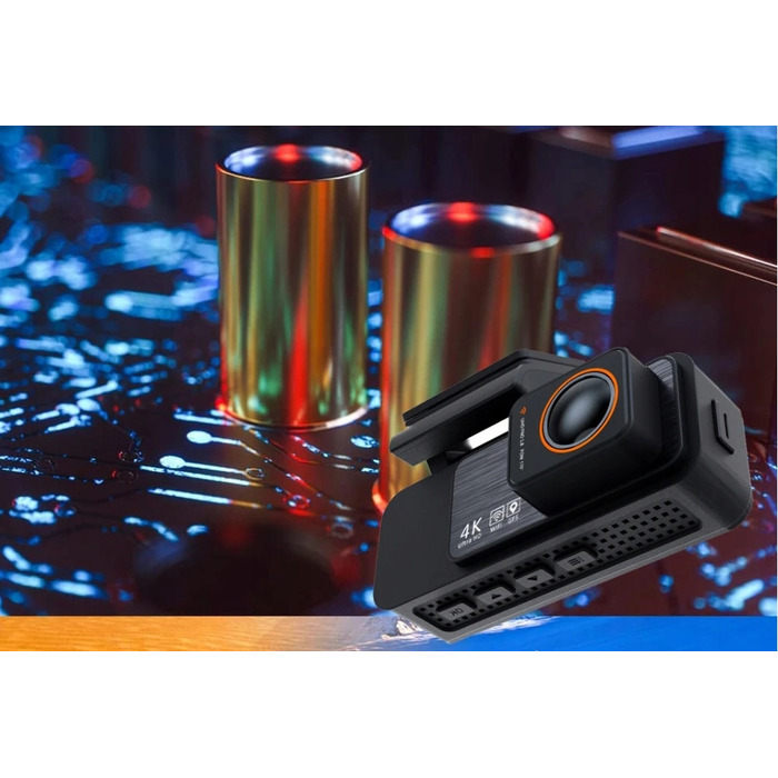 Автомобільний відеореєстратор Fastcam M9 4K UHD з Wi-Fi, кутом огляду 170° та задньою камерою