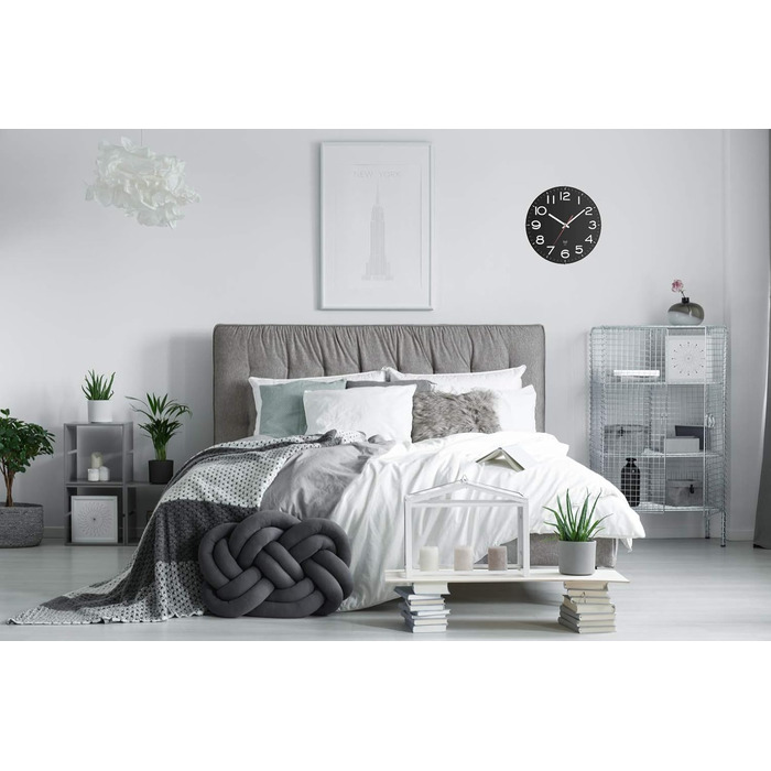 TFA Dostmann Analog Wall Clock Black with White Numbers, 60.3509, Radio-Controlled Wall Clock Ø31 cm, Modern Design for Living Room, Kitchen, Office, with Second Hand
